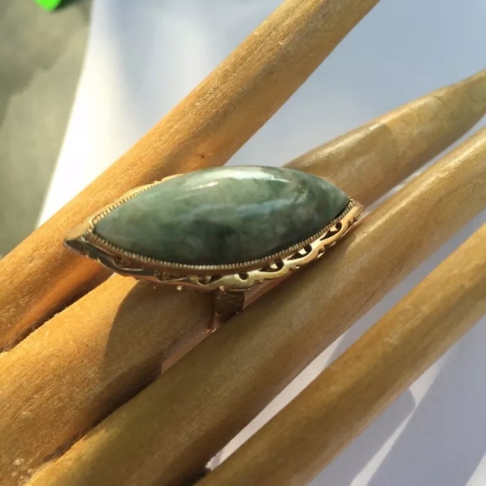R4) antique green/white BURMA JADITE sterling RING - Picture 3 of 8